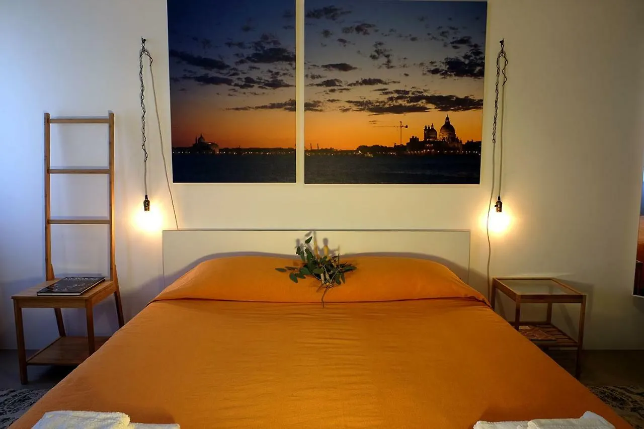 Gasthuis Sottopiano - Comfort In The Center Venetië Italië